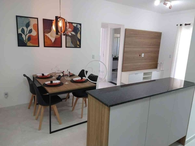 Apartamento com 2 quartos à venda no bairro Jardim Saira, 64m²