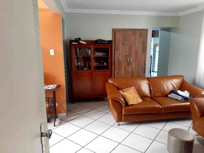 Apartamento com 3 quartos à venda no bairro Cruzeiro, 200m²