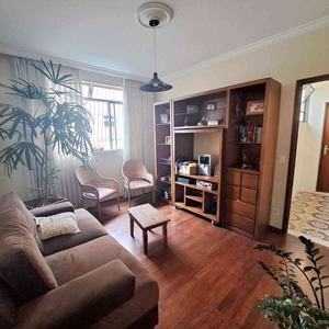 Apartamento com 3 quartos à venda no bairro Nova Suíssa, 90m²