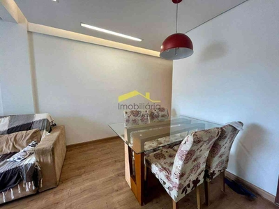 Apartamento com 3 quartos para alugar no bairro Estoril, 80m²