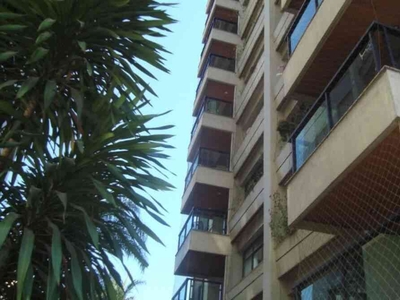 Apartamento com 4 quartos à venda no bairro Lourdes, 168m²