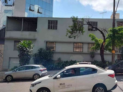 Casa Comercial com 11 quartos à venda no bairro Funcionários, 494m²