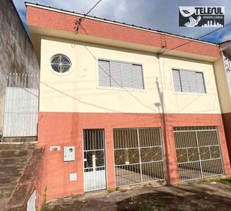 Casa com 3 quartos à venda no bairro Jardim Orlândia, 285m²