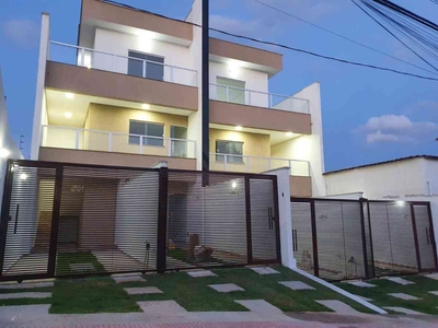 Casa com 3 quartos à venda no bairro Nossa Senhora das Graças, 190m²