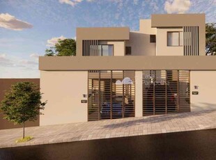 Casa com 3 quartos à venda no bairro Santa Amélia, 118m²