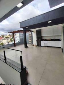 Casa com 3 quartos à venda no bairro Santa Amélia, 150m²