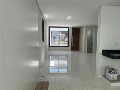 Casa com 3 quartos à venda no bairro Santa Cruz, 116m²