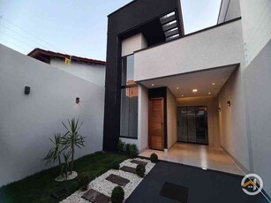 Casa com 3 quartos à venda no bairro Três Marias, 180m²
