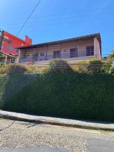 Casa com 4 quartos à venda no bairro Comiteco, 427m²