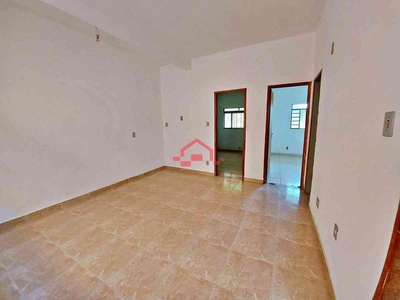 Casa com 4 quartos à venda no bairro Jardim Alvorada (justinópolis), 120m²