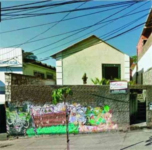 Galpão à venda no bairro Alto Barroca, 250m²