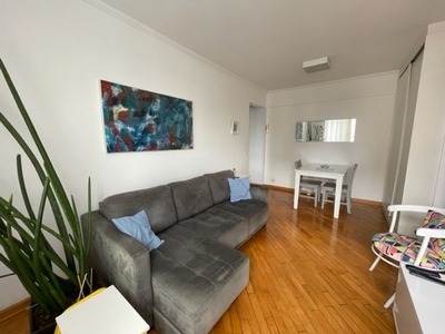 Apartamento à venda em Vila Romana com 53 m², 2 quartos, 1 vaga