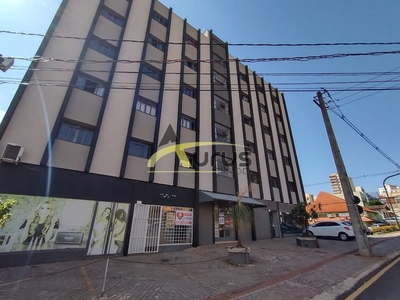 Apartamento em Centro, Londrina/PR de 61m² 3 quartos para locação R$ 1.300,00/mes