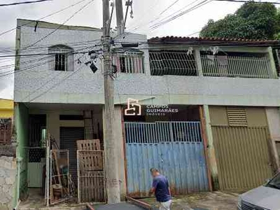 Casa com 2 quartos para alugar no bairro Brasil Industrial, 38m²