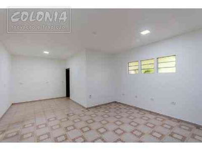 Casa com 3 quartos para alugar no bairro Campestre, 100m²