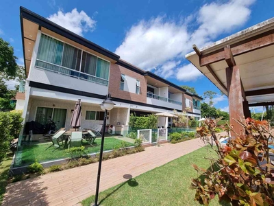 Casa em Condomínio com 4 quartos à venda no bairro Aldeia, 220m²