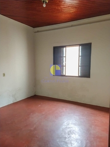 Casa em Vila Carvalho, Jaú/SP de 80m² 1 quartos à venda por R$ 200.000,00 ou para locação R$ 700,00/mes
