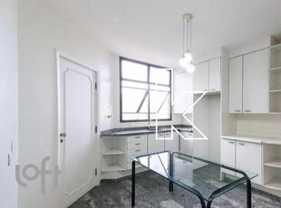 Apartamento à venda em Vila Olímpia com 420 m², 4 quartos, 4 suítes, 4 vagas