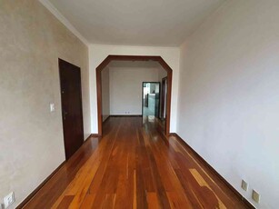 Apartamento com 2 quartos à venda no bairro Heliópolis, 85m²