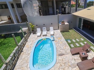 Bela casa com piscina em Mariscal - 12 pessoas