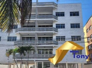 Belíssimo apartamento mobiliado a 150m da praia do forte!