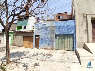 Casa com 2 quartos à venda no bairro São João Batista (venda Nova), 180m²