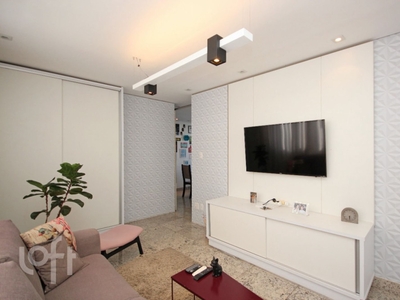 Apartamento à venda em Savassi com 116 m², 4 quartos, 2 suítes, 2 vagas