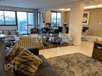 Apartamento à venda em Vila Mariana com 120 m², 4 quartos, 1 suíte, 3 vagas