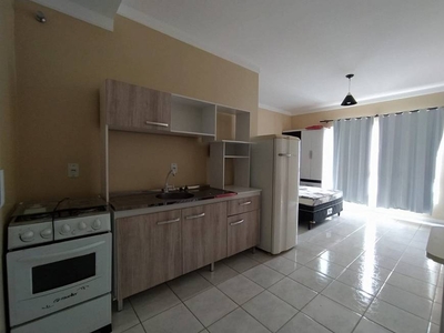 Apartamento com 1 Quarto e 1 banheiro para Alugar, 29 m² por R$ 1.120/Mês