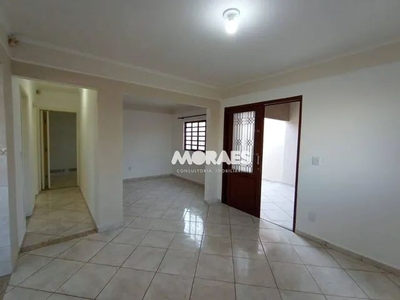 Casa com 2 dormitórios para alugar, 129 m² por R$ 1.600,00/mês - Alto Paraiso - Bauru/SP