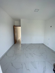 Casa com 2 Quartos e 2 banheiros para Alugar, 70 m² por R$ 1.500/Mês