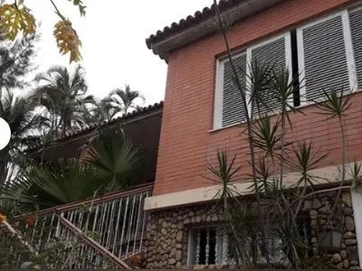 Casa em área nobre de Volta Redonda bairro Laranjal R$ 1.850.000,00