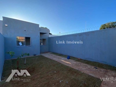 Casa Térrea com 2 Quartos à Venda por R$ 190.000