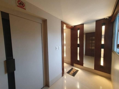 Cobertura com 5 quartos à venda, 360.0m²