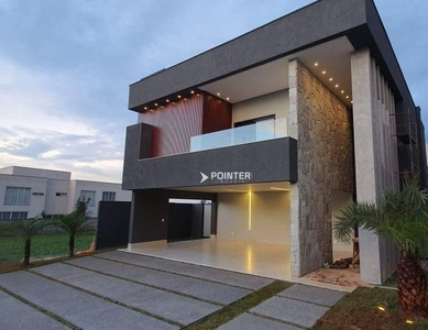 Cond. horizontal casa com 4 quartos à venda, 255.0m²