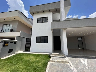 Cond. horizontal casa com 4 quartos à venda, 300.0m²