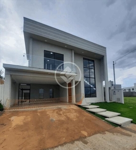 Cond. horizontal casa com 4 quartos à venda, 317.0m²