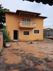 Sobrado com 2 quartos à venda, 200.0m²