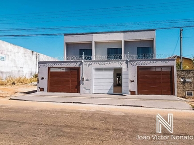 Sobrado com 3 quartos à venda, 120.0m²