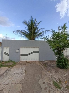 Sobrado com 3 quartos à venda, 550.0m²