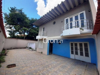 Sobrado com 4 quartos à venda, 360.0m²