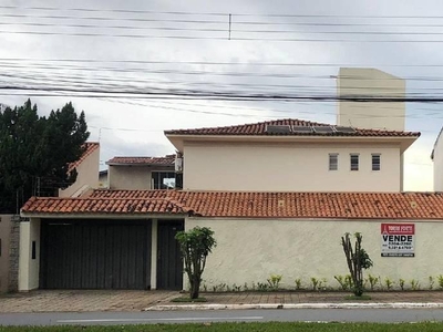 Sobrado com 4 quartos à venda, 380.0m²