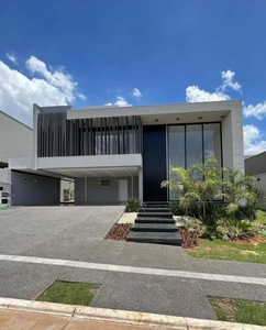 Sobrado com 5 quartos à venda, 502.0m²