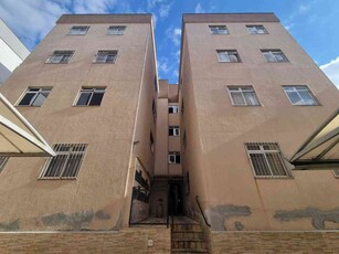 Apartamento com 3 quartos para alugar no bairro Jardim Riacho das Pedras, 65m²