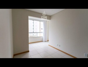 Apartamento no Bairro Itoupava Seca em Blumenau com 2 Dormitórios (1 suíte) e 63 m²