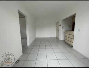 Apartamento no Bairro Velha Central em Blumenau com 2 Dormitórios e 57 m²