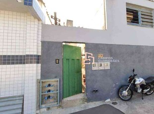 Casa com 1 quarto para alugar no bairro Glória, 40m²