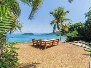 Prestigiosa casa de 2048 m² à venda Angra dos Reis, Brasil