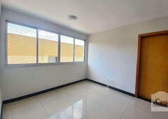 Apartamento com 2 quartos à venda no bairro Arvoredo, 69m²