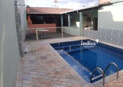 Casa com 2 quartos à venda no bairro Planalto Verde, 120m²